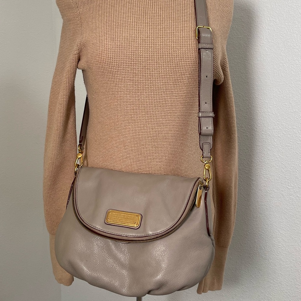 Marc Jacobs Taupe Foldover Bag in excellent condition. Retails $495